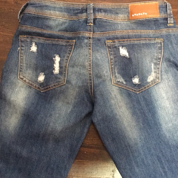 Jeans - Picture 5 of 6